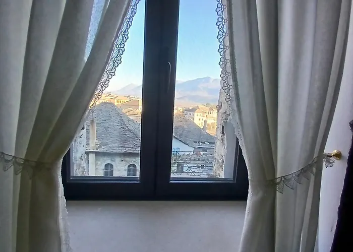 Beautiful Apartment Next To Old City And The Parking