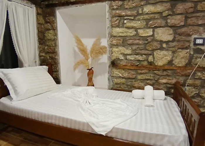 Beautiful Apartment Next To Old City And The Parking 公寓 Gjirokastër